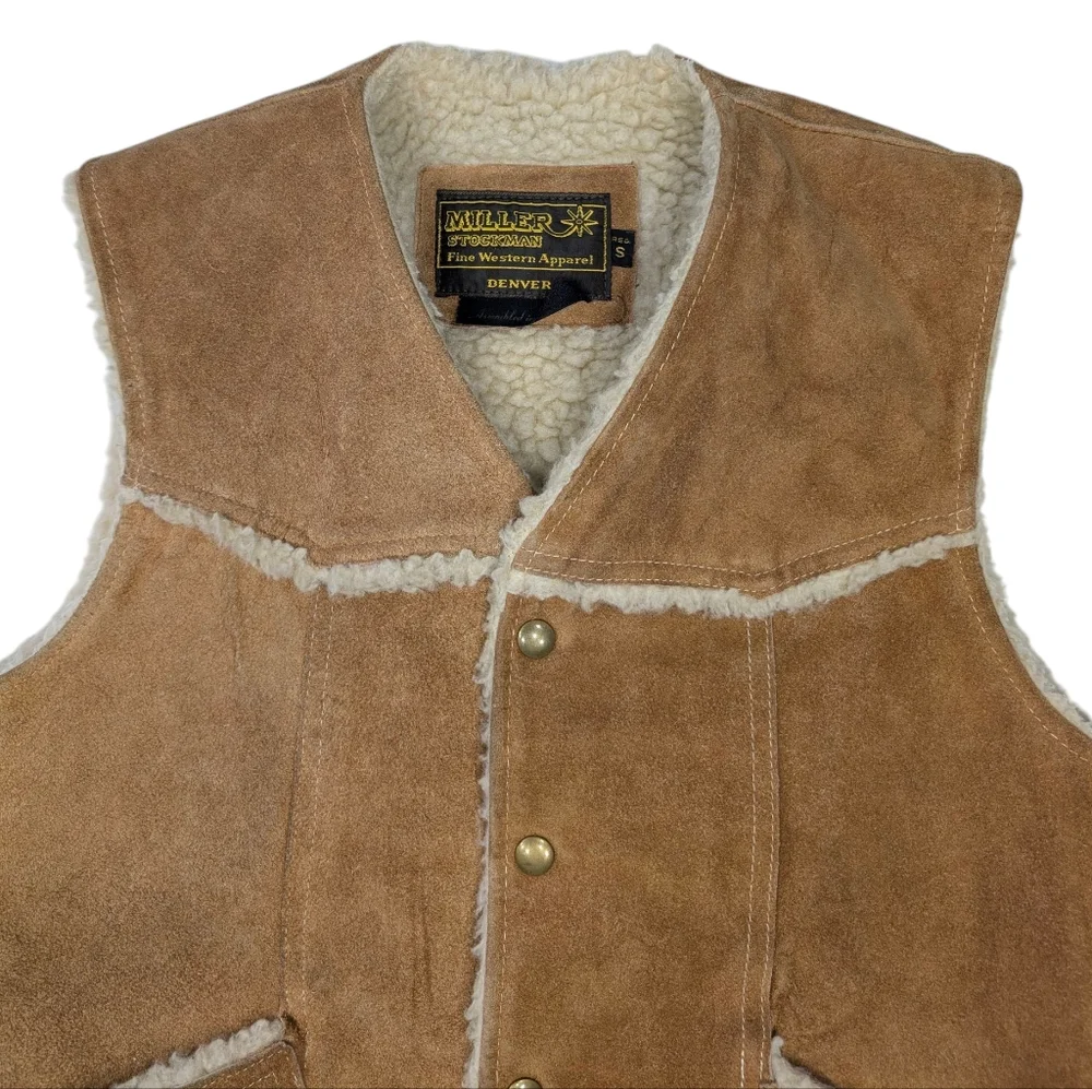 Vintage Miller Stockman Fine Western Apparel cowhide suede snap up vest. Small